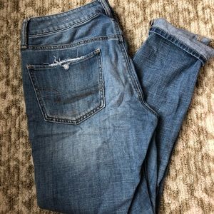 American Eagle Boyfriend Fit Size 6